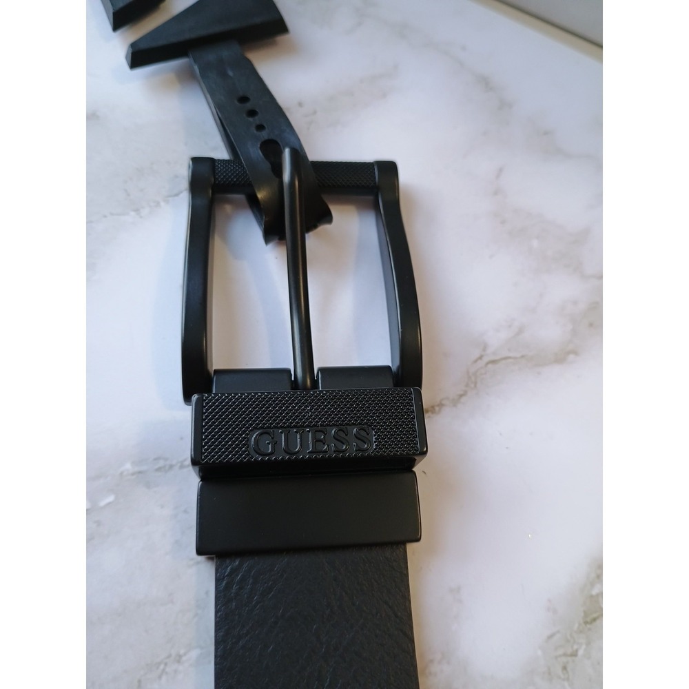 GUESS Black / Brown Reversible Leather Belt Size Medium 34-36" New with Tags $49